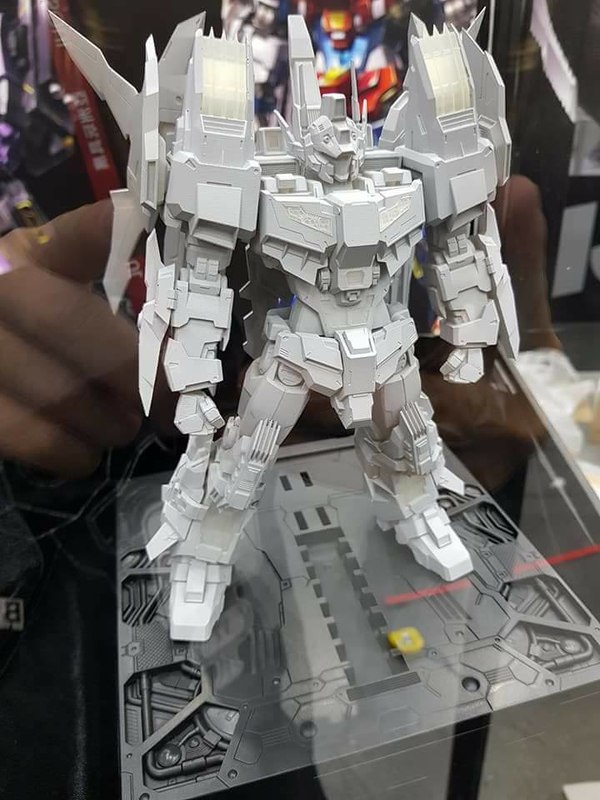 Flame Toys Idw Star Saber Reveal Ultra Detailed  (2 of 6)